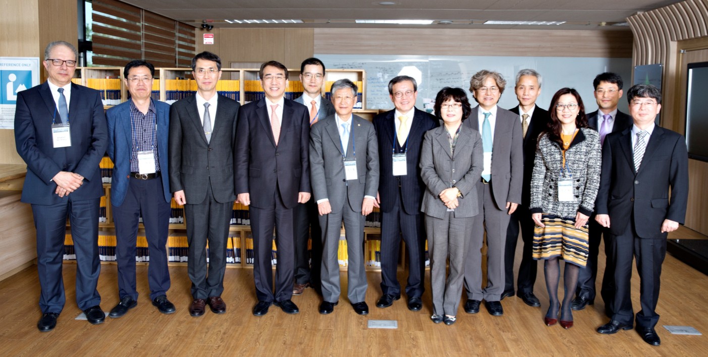 산업수학 활성화를 위한 '제1회 수학연 정책포럼' 개최 사진